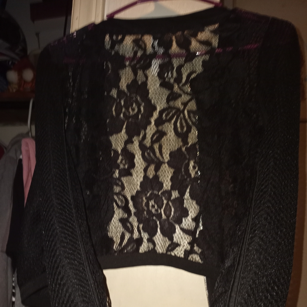 Cute black half light weight sweater size medium